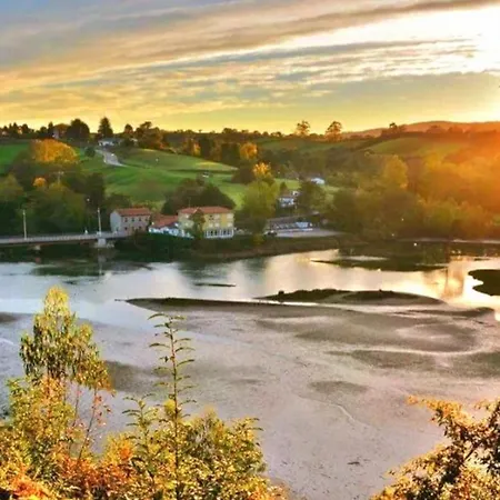 Mima's House - La Casa De Mima Comillas