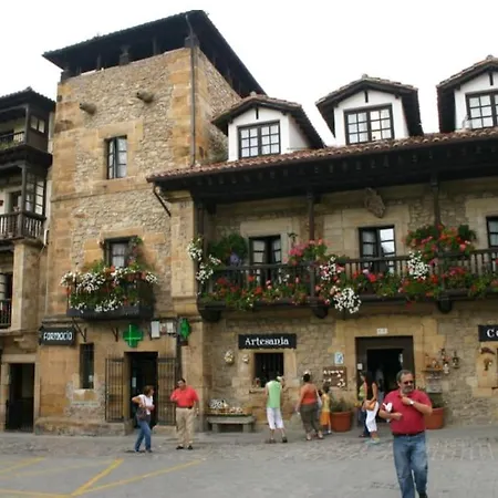 Mima's House - La Casa De Mima Comillas