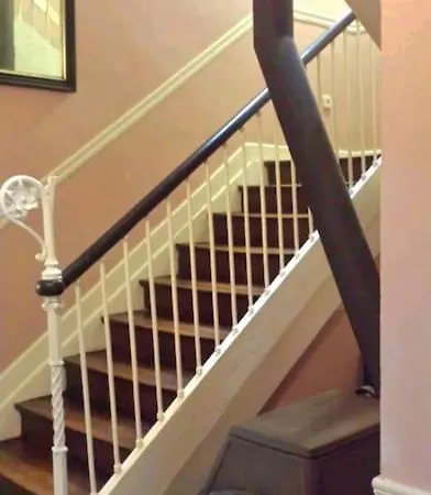 Mima's House - La Casa De Mima *