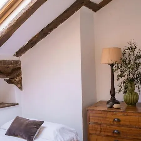 Mima's House - La Casa De Mima *