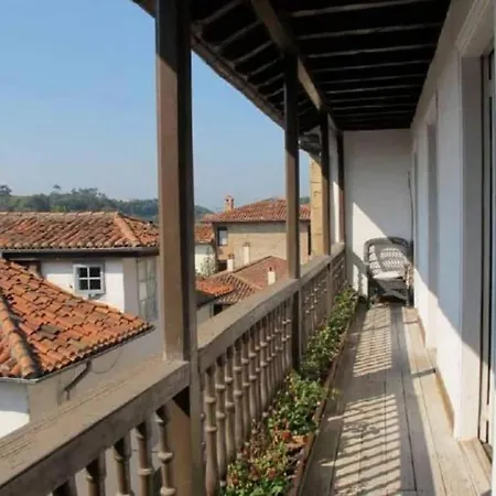 Mima's House - La Casa De Mima