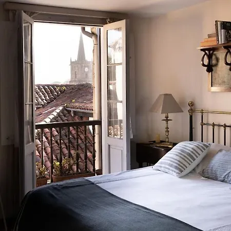 Mima's House - La Casa De Mima