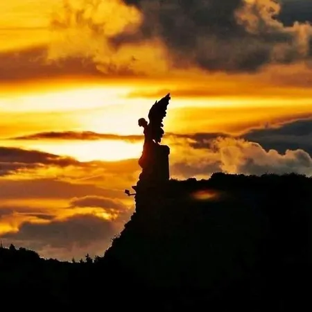 Mima's House - La Casa De Mima コミージャス