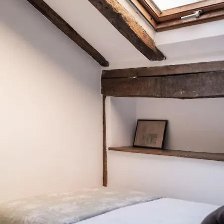 Mima's House - La Casa De Mima * コミージャス