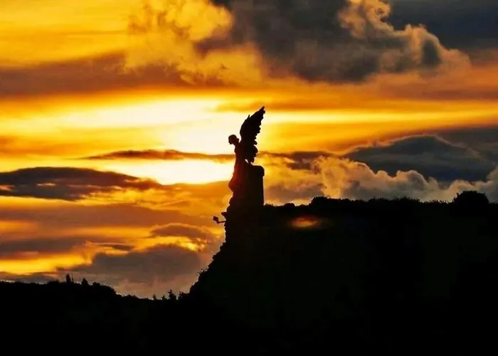 Mima's House - La Casa De Mima Comillas