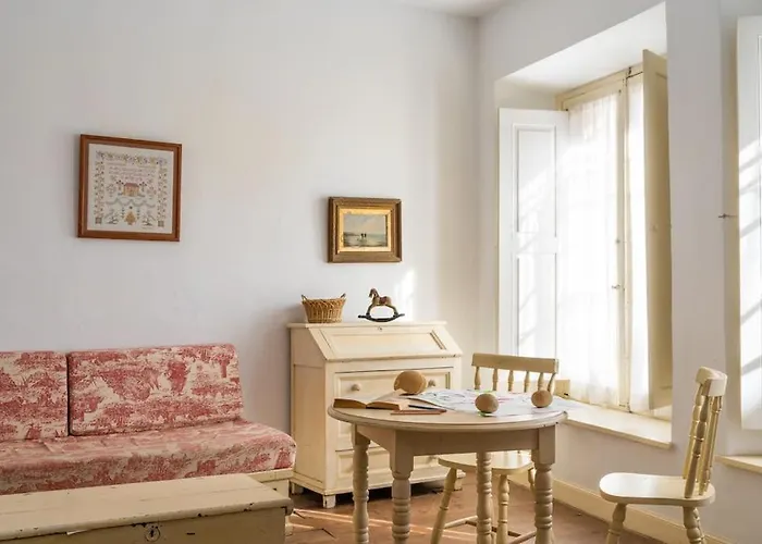 Mima's House - La Casa De Mima *